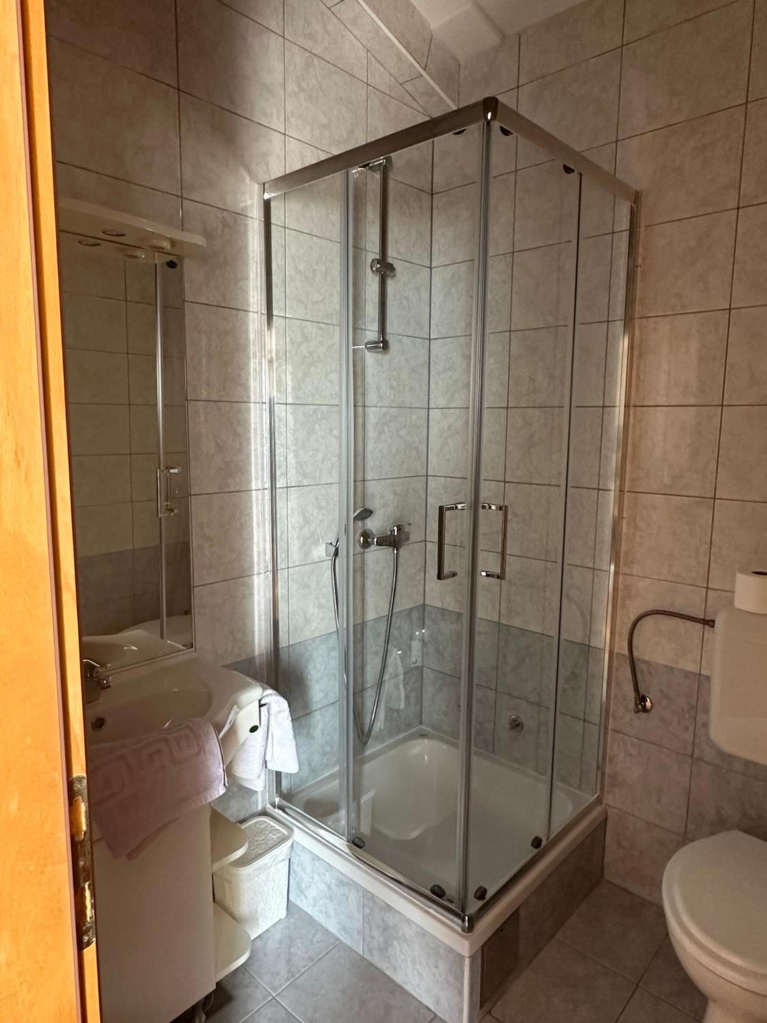 Pension Maric Rooms بريست المظهر الخارجي الصورة